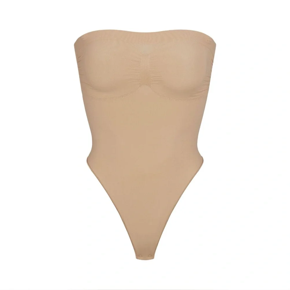 ❤️ SOLD ❤️Skims Seamless Sculpt Strapless Bodysuit - Picture 1 of 1